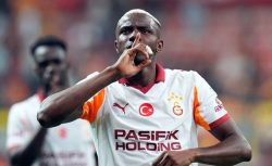 Osimhen Liverpool karşısında sahada olacak mı?