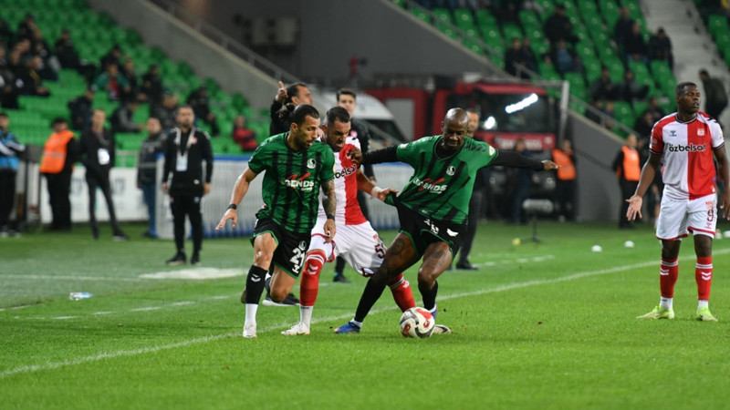 Sakaryaspor yabancı kuralını ihlal etti: 3-0 hükmen yenilecek
