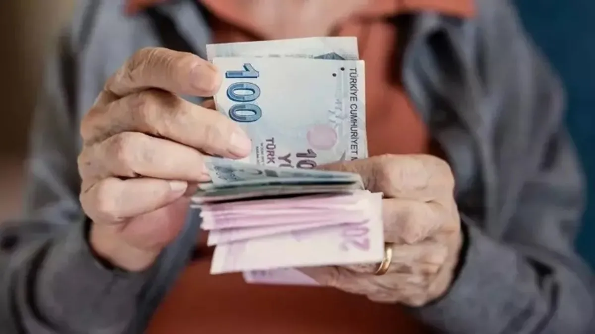 SGK, SSK ve BAĞ-KUR emekli maaşlarına ek ödeme olacak! 13.157 TL ödeme anında yansıyacak!