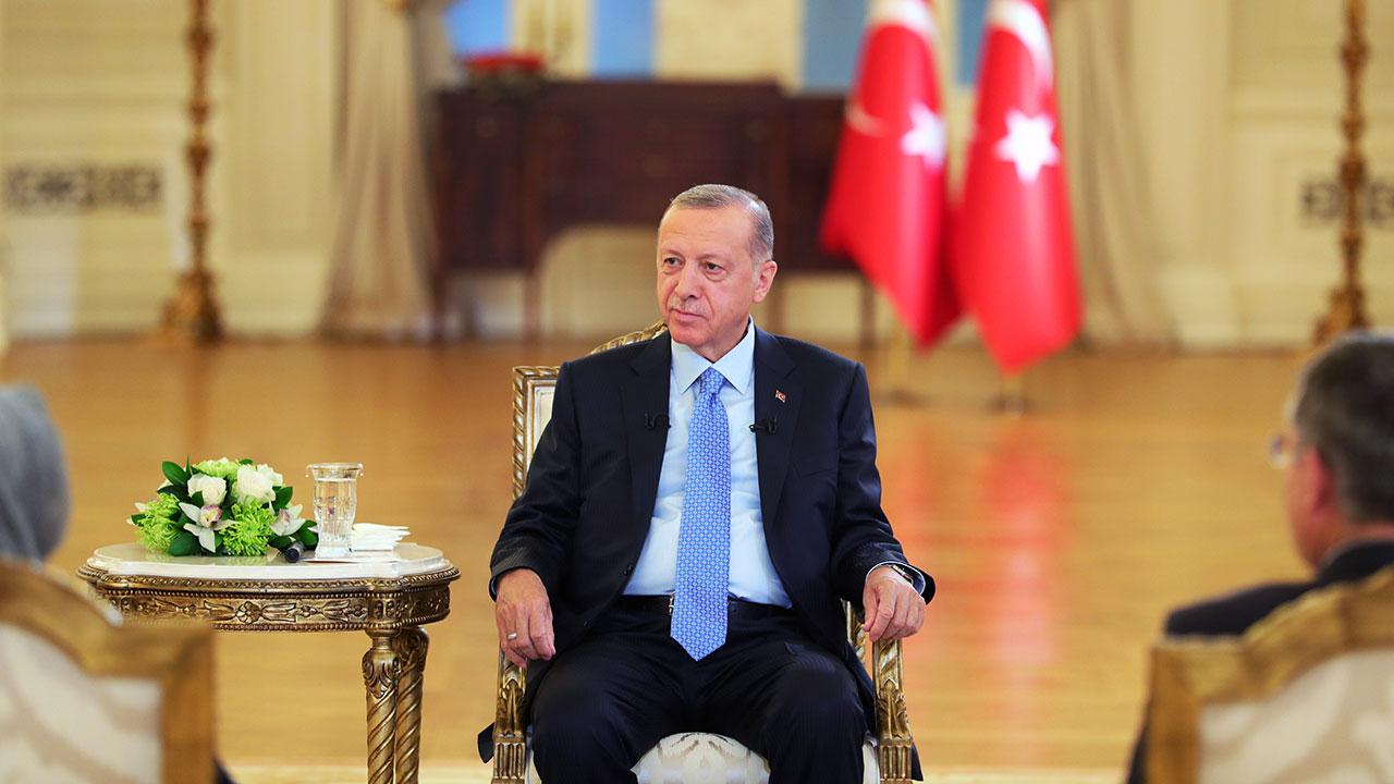 Cumhurbaşkanı imzaları attı! 81 ile yazılar gitti! Emekli için bütün emirler verildi! Ek ödemeler verilecek