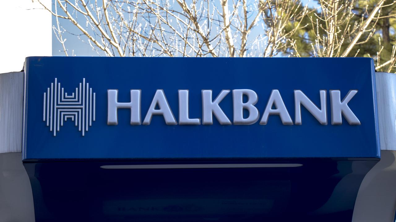 Halkbank ATM Üzerinden Nakit Dağıtmaya Başladı: En Az 200.000 TL Hemen Yatacak!